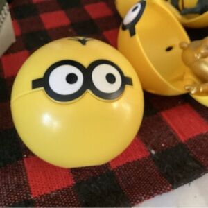 Dark Gray Minimal Surface